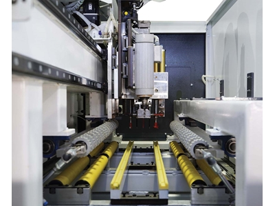 Omaksan Holemaster 1030 Mc Plus Cnc Çoklu Delik Makinesi - 3