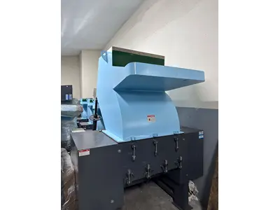 800'lük Plastik Kırma Makinası