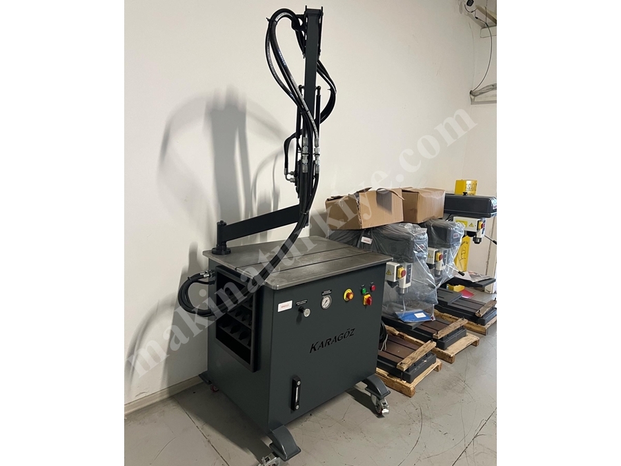 Machine à tirer hydraulique 5*24