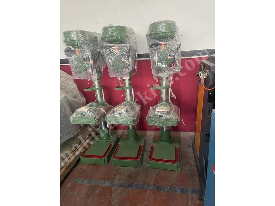 32 Column Drill Press Machine
