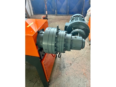 60 Kg Dual Shaft Shredder Crushing Machine - 12