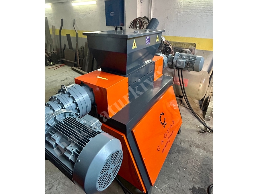 60 Kg Dual Shaft Shredder Crushing Machine