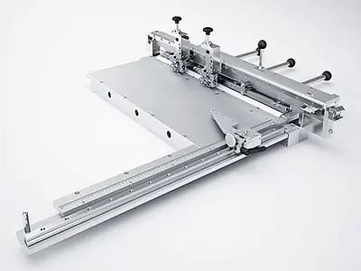 Machine de découpe de canaux en carton GT 100