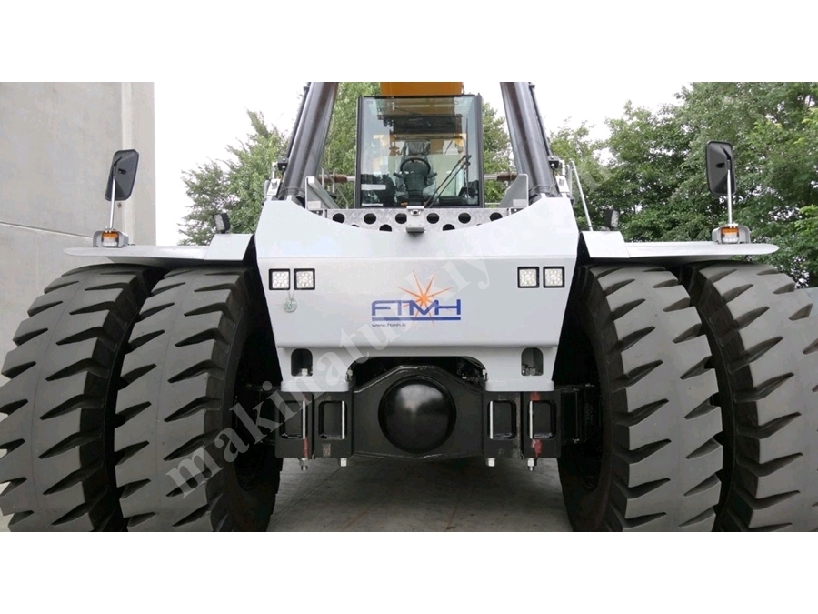 45 Ton Loaded Container Stacking Machine