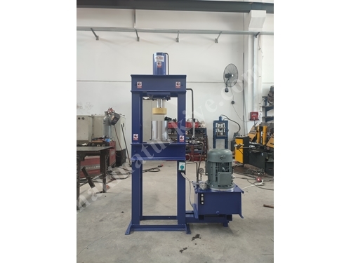 Hsk Machinery 25 Ton Motorized Silicone Cord Oring Press