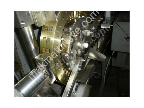 Машина для производства кубикового сахара типа C на 4000-5000 кг/день