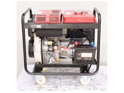 6.9 Kva Trifaze Marşlı Dizel Jeneratör - 1