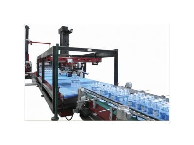Liquid Food Packing And Palletizing Machine With Conveyor - 0