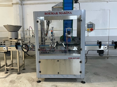 8-Nozzle Linear Volumetric Liquid Filling Machine - 2