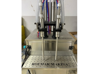 2-Nozzle Volumetric Manual Liquid Filling Machine - 1