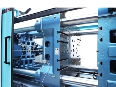 Pet 260 (260 Ton) Plastik Enjeksiyon Makinası - 3