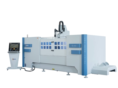 5 Eksen CNC Ahşap Torna Makinası - 1