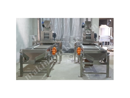 250-350 Kg / Hours Nut Chopping and Sieving Machine