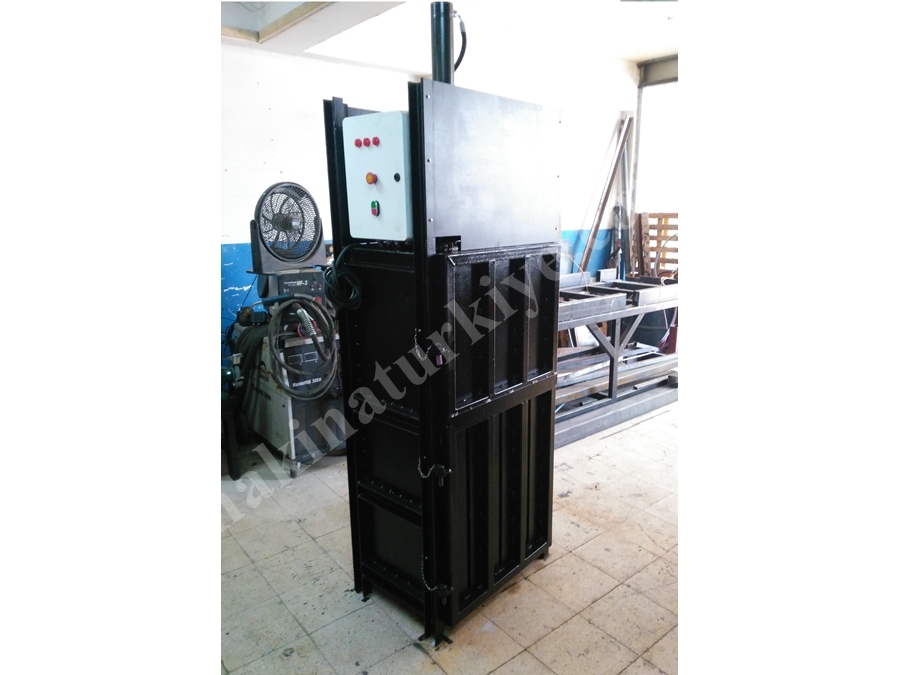 500-10,000 Kg Waste Compactor Press