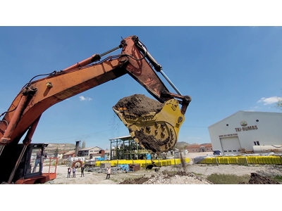 Schwerlasteimerherstellung für Bagger - 4