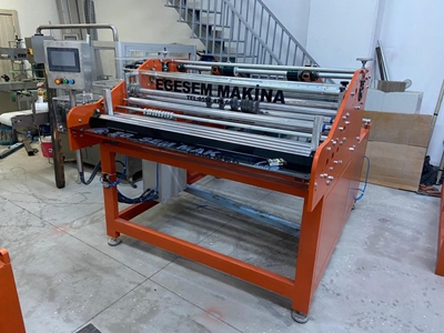 1000 mm Perforations- und Schneidemaschine - 1