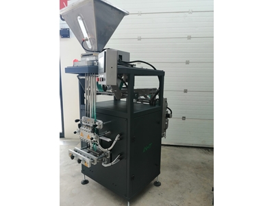 5-Lane Stick Filling Machine - 3