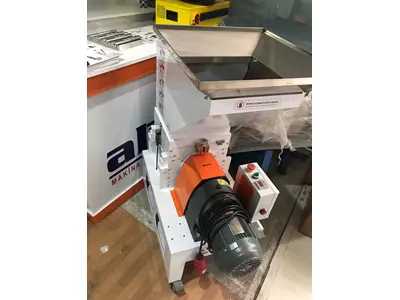 Plastik Kırma Makinası Ağır Devir 1,5 Kw