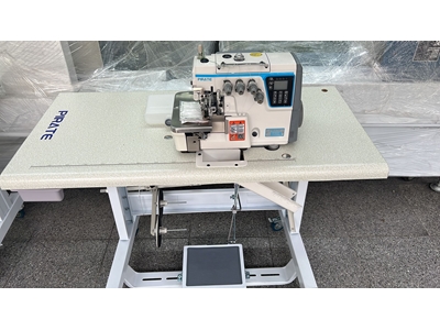 C6f-900/5Ut 4 Thread Overlock Machine - 0