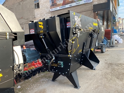 3 M³ Elektrikli Sabit Çift Helezonlu Yem Karma Makinesi