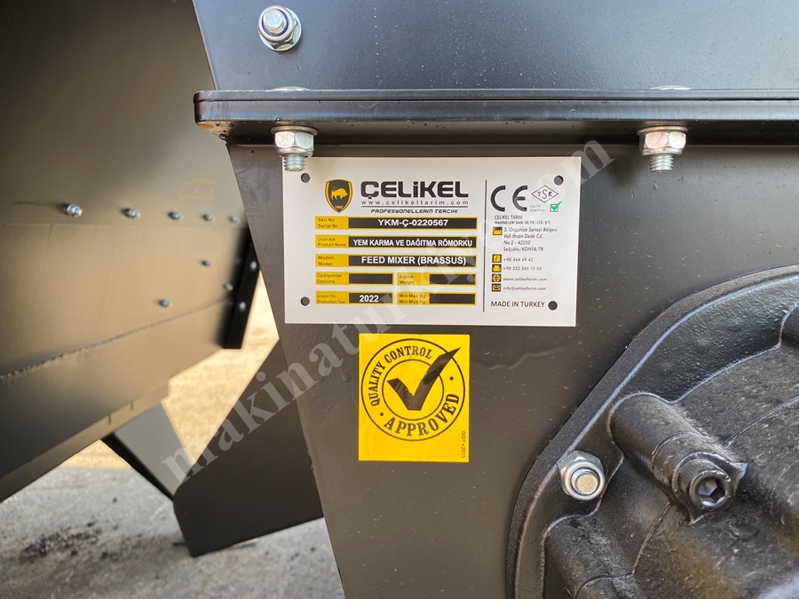 3 M³ Elektrikli Sabit Çift Helezonlu Yem Karma Makinesi