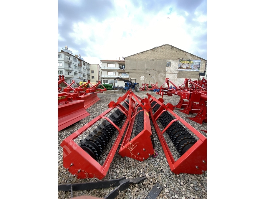 3 Metre Çekilir Tip Döküm Toprak Merdanesi