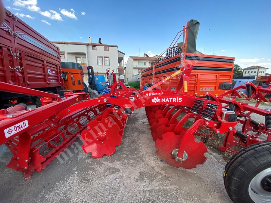 57 Cm Piston Merdaneli Yaylı Goble