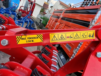 57 Cm Piston Merdaneli Yaylı Goble - 9