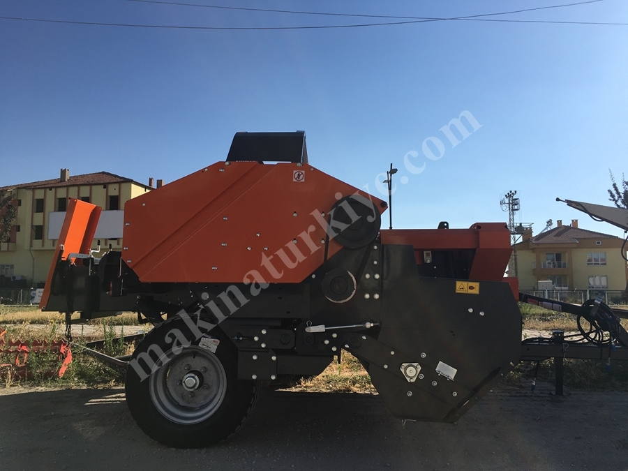 3'Lü İpli Haşbaylı Balya Makinası