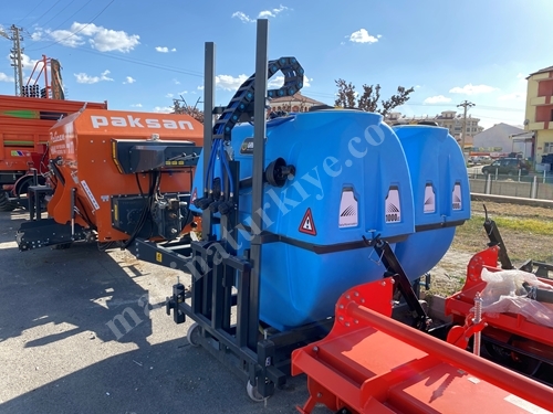 1000 L Asansörlü İlaçlama Tarım Pülverizatörü