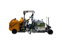 2X250 Liter Air Thermoplastic Self-Propelled Road Marking Machine - 0