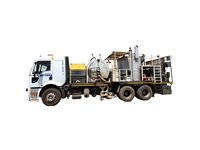 Machine de traçage routier montée sur véhicule avec réservoir de peinture de 6000 kg - 0