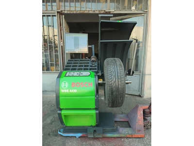 WBE 4430 Fixed Tire Balancing Machine - 8