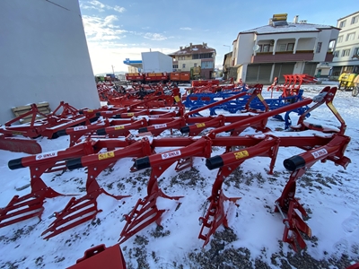 120 Şase Izgara Kulaklı Yaylı Otomatik Pulluk - 0