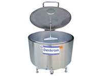 500 Liter Stainless Milk Cooling Tank - 1