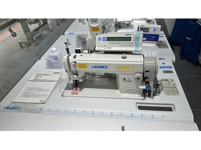 Machine à coudre rectiligne à pied de tarentule Dlu-5490N - 0