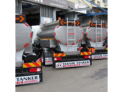 6 Tonnen Wasserwagen - 0