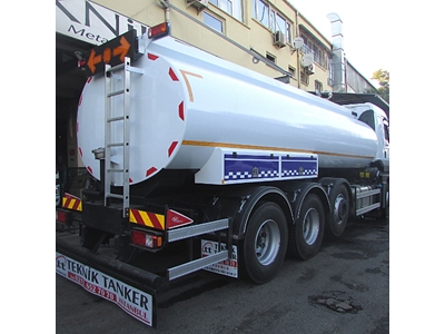 18 Tonnen Wassertanker - 0