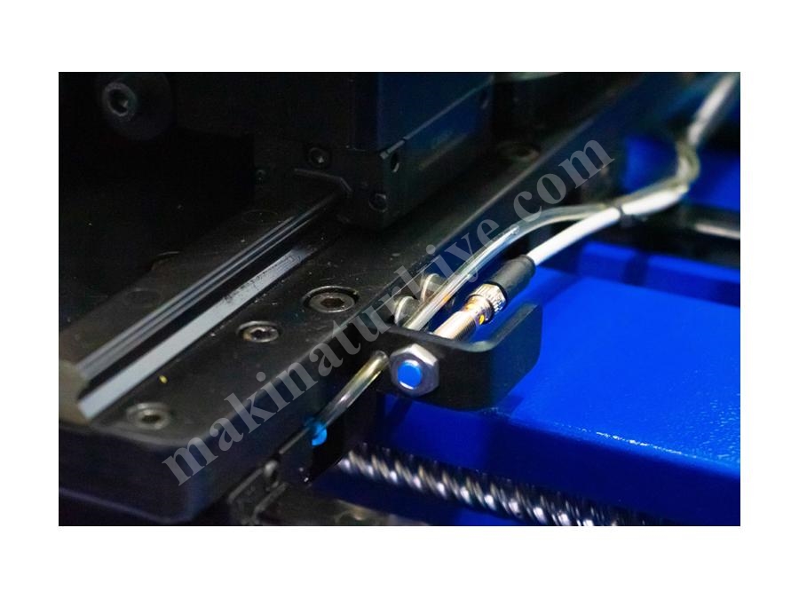 2 Axis 2 Unit Auto Loading Cnc Wood Lathe Machine