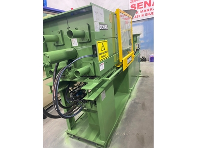 60 Ton Plastik Enjeksiyon Makinası - 1