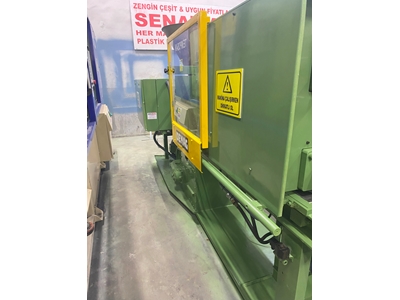 60 Ton Plastik Enjeksiyon Makinası - 21
