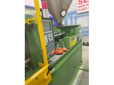 60 Ton Plastik Enjeksiyon Makinası - 6