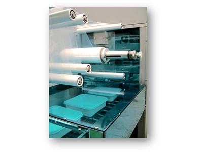 18 Cycles/Minute Fully Automatic In-Line Plate Closing Machine with High Production Capacity - 1