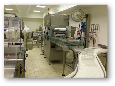 18 Cycles/Minute Fully Automatic In-Line Plate Closing Machine with High Production Capacity - 2