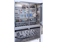Machine d'emballage thermoforme automatique complet pour produits médicaux 12-14 coups/minute - 2