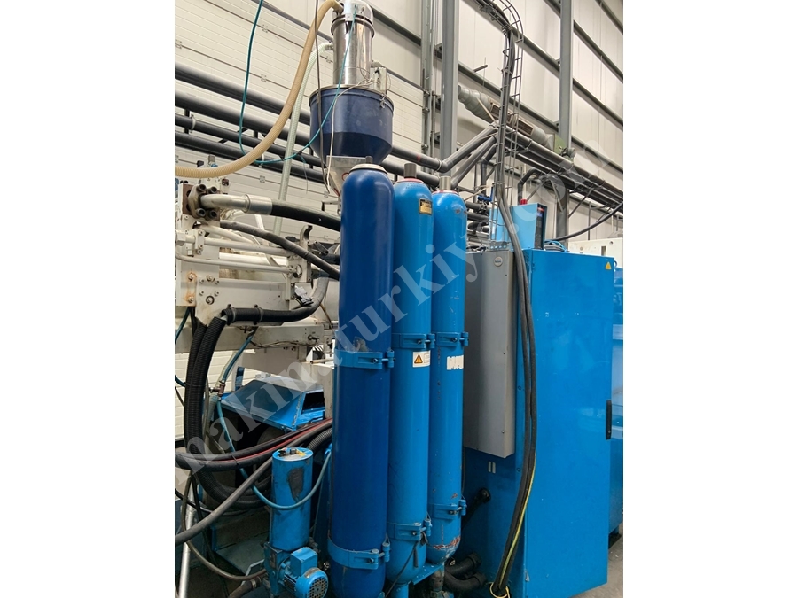 Plastic Injection Machine - Netstal - 420T