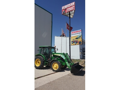 Front Loader for Tractor Dz-3000 Model - 3