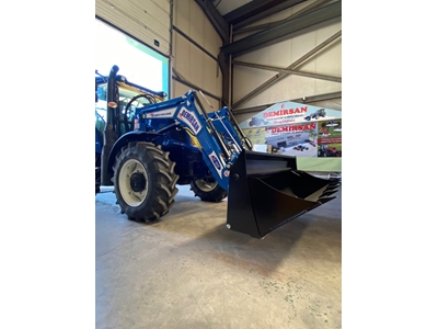 Front Loader for Tractor Dz-3000 Model - 4