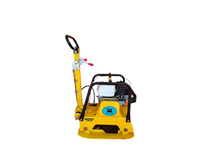 126 Kg Forward Reverse Petrol Compactor - 3