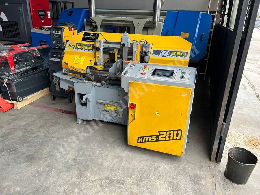 Kesmak Kms 280 Servo Sürücülü Şerit Testere Tezgahı